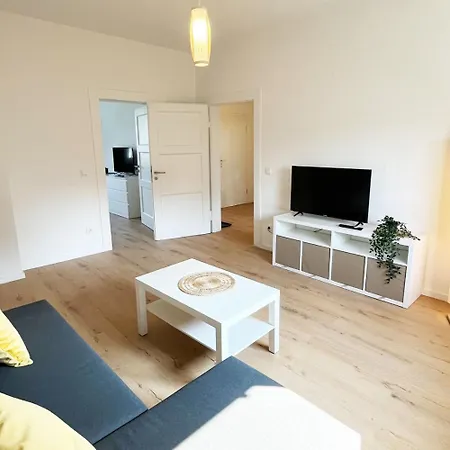 Work & In Apartamento *